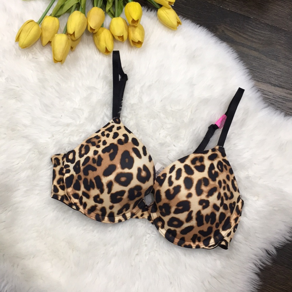 PINK VICTORIA’S SECRET WEAR EVERYWHERE PUSH-UP BRA